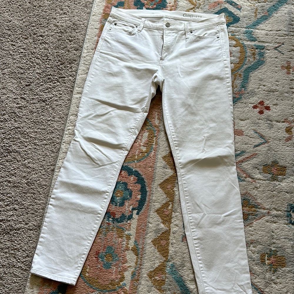 GAP Skinny Jeans